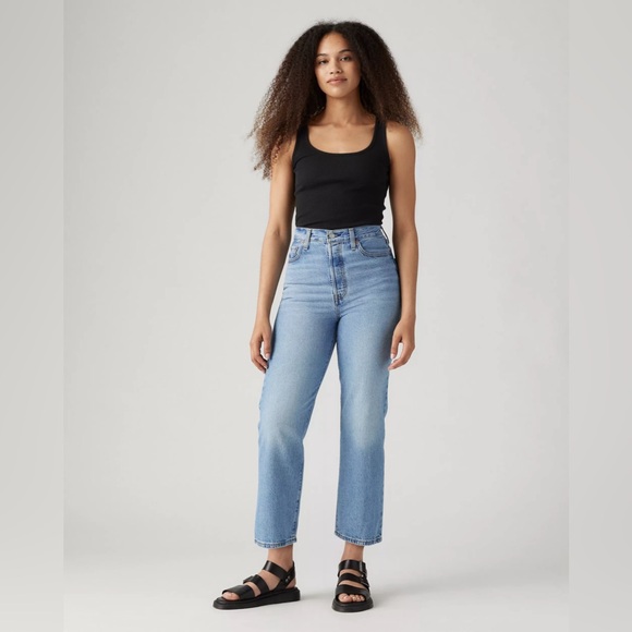 Levi's Denim - Levis ribcage straight 26x27